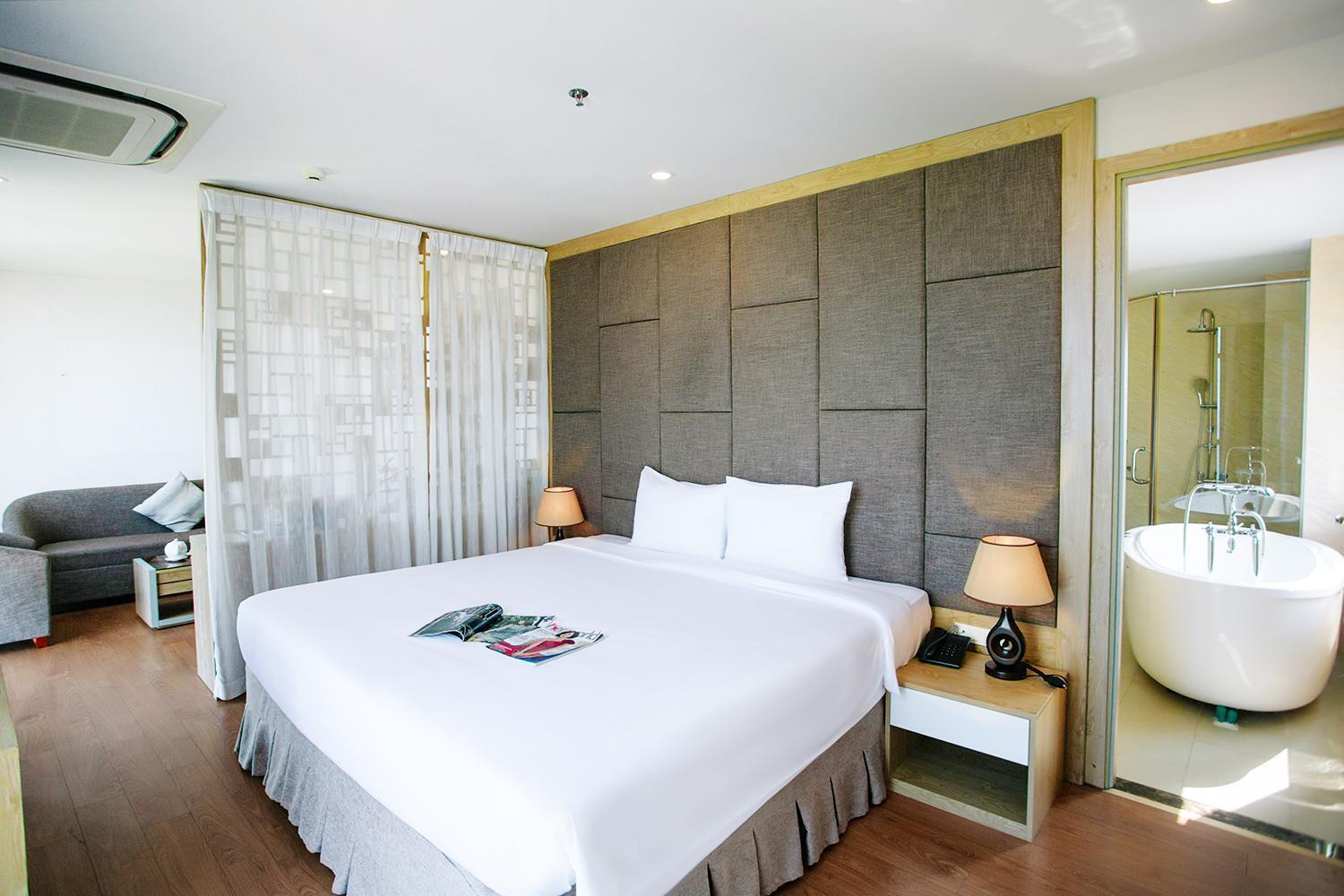 Lavencos Hotel Da Nang Zewnętrze zdjęcie